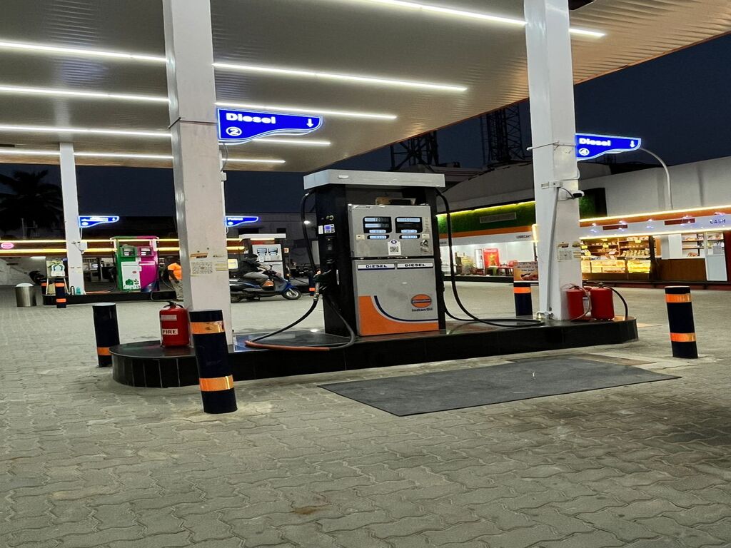 Petrol Pump 1
